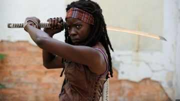 La réplica del chaleco de Michonne (Danai Gurira) en la temporada 3 de The Walking Dead