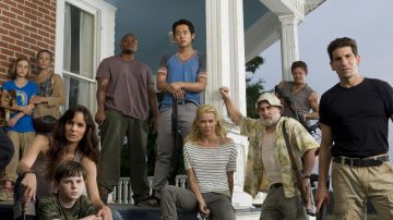 Los zapatos Adidas de Glenn Rhee (Steven Yeun) en The Walking Dead temporada 2