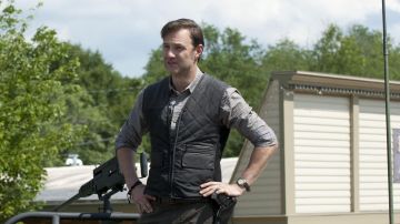 El cinturón de cuero del gobernador / Philip Blake (David Morrissey) en The Walking Dead