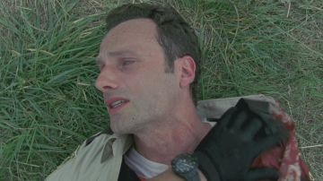 La montre de Shane Walsh (Jon Bernthal) dans The Walking Dead S01E01