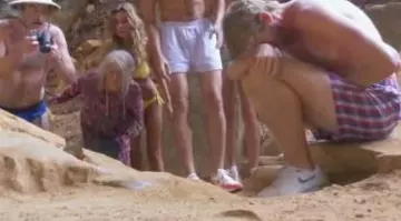 Les snea­kers Nike Air Max 1 OG dans Ba­by­sit­ting 2