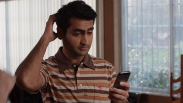 L'Iphone 5s de Dinesh (Kumail Nanjiani) dans Silicon Valley S3E10
