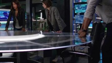 Les snea­kers Converse All Star Chuck Taylor Blanche dans Arrow