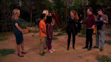 les sneakers kaki de Ravi Ross (Karan Brar) dans Jessie