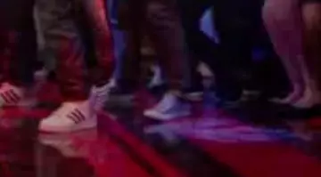 The sneakers Converse All Star Chuck Taylor Blue Low in Sexy Dance 5