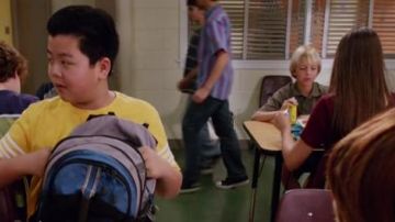Les snea­kers Converse All Star Chuck Tay­lor Noires High dans Fresh Off The Boat