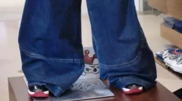 Les snea­kers Air Jor­dan 11 Retro Bred dans Fresh Off The Boat