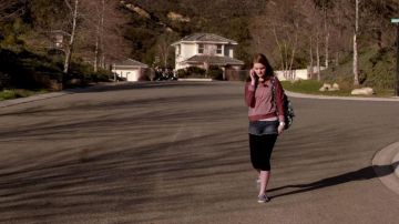 the sneakers of Bridget Donovan (Kerris Dorsey) in Ray Donovan