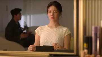 Vestido corto de crochet Maje, usado por Cha Mu-hee (Go Youn-jung), como se ve en ¿Se puede traducir este amor? (temporada 1, episodio 8)