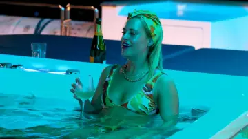 Top de bikini reversible Billabong Return To Paradise usado por Alesia Harris en Below Deck Down Under (temporada 4, episodio 3)