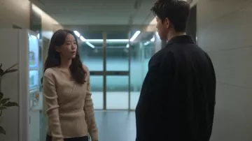 COS Wrap Sweater worn by Shin Ji-seon (Lee Yi-dam) as seen in Can This Love Be Translated? (S01E08)