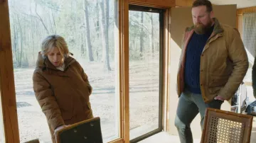 Everlane ReNew Military Parka Puffer Coat worn by Erin Napier as seen in Home Town (S10E06)