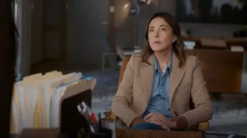 Fille préférée Le blazer de ville porté par Liz (Christa Miller) comme on le voit dans l'épisode « Shrinking » (S03E04)