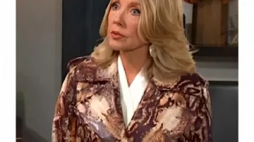 TYATR 2026 Manteau trench imprimé serpent Nikki Newman, vu dans Les Feux de l'amour