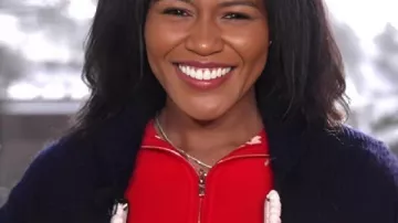 Cárdigan tejido a mano Janai Norman Team USA de GMA 2026, como se vio en Good Morning America