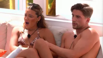 Haut de bikini Peppermayo Saga Bead porté par Lucinda Strafford dans l'émission Love Island : All Stars (S03E34)