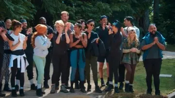 Bonnet Ella d'Anine Bing porté par Tara Lipinski dans l'épisode « Les Traîtres » (S04E05)