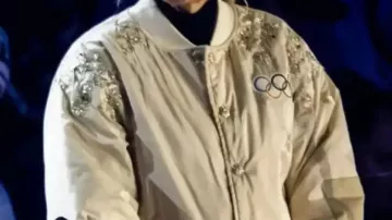 White Jacket of Kirsty Coventry in “Milano Cortina Will Leave Important Lessons for Future Games,” IOC Commission Chair Say | APT