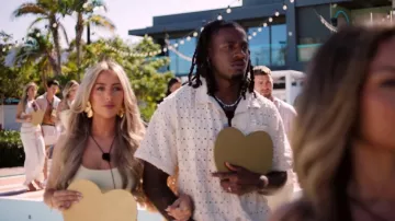 Chemise BoohooMAN Tall Extreme Distressed Boxy Revere portée par Shaq Muhammad dans l'émission Love Island : All Stars (S03E37)
