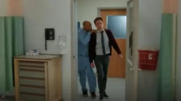 Nike Dunk Low Retro Se usadas por Christopher Turk (Donald Faison) como se ve en Scrubs (T01E01)