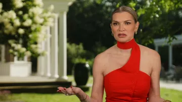 Haut dos nu en coton et lin Commesense porté par Lindsay Hubbard dans l'épisode Summer House (S10E04)