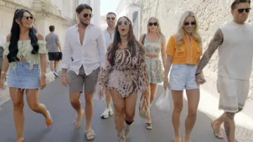 Robe Bardot à ourlet mouchoir de Jaded London portée par Sophie Kasaei dans Geordie Shore (S26E07)