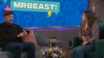 Shoshanna Rye Paulo Geo Print Top worn by Kelly Clarkson as seen in The Kelly Clarkson Show on  February 26, 2026