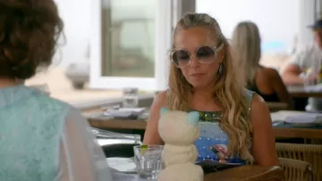 Gafas de sol Oversize Gradient de Celine llevadas por Sutton Stracke vistas en Las verdaderas amas de casa de Beverly Hills (S15E11)