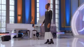 Sam Edelman Teana Slingback Loafer usado por Abayomi tal como se ve en American Idol (S24E04)