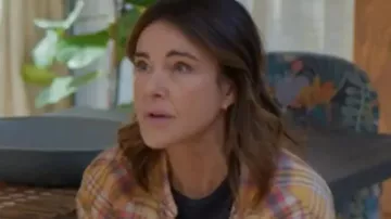 T-shirt graphique Christa Miller S03 Shrinking (Christa Miller) Shrinking