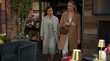 Abrigo masculino Zara llevado por Audra Charles (Zuleyka Silver) visto en The Young and the Restless el 3 de marzo de 2026