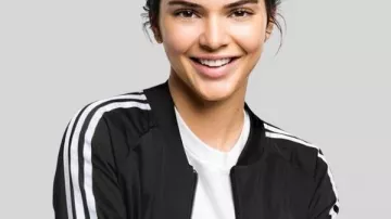Kendall Jenner 2026 Chaqueta Bomber corta
