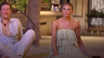 Vestido Maxi de Meshki Alexa Ruffle Chiffon - Lima pastel que lleva Charley Manley tal como se ve en Southern Charm (S11E14)