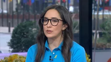 Camisa ajustada de tafetán Zara usada por Savannah Sellers, vista en Today the March 3 de 2026