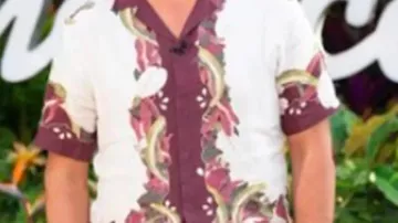 White & Burgundy Floral Shirt of (Luke Bryan) in American Idol (S24)