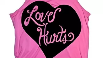La liste des clients S01 Jennifer Love Hewitt Love Hurts Débardeur
