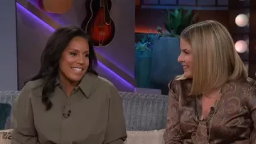 Tibi Shell Jacket worn by Sheinelle Jones as seen in The Kelly Clarkson Show on March 11, 2026