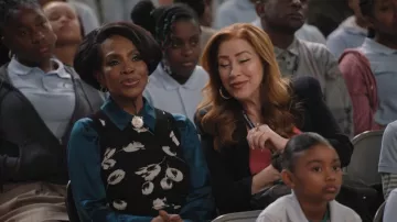 Chemise en soie double poignet à double poignet de Reiss Hailey portée par Barbara Howard (Sheryl Lee Ralph) telle que vue dans Abbott Elementary (S05E15)
