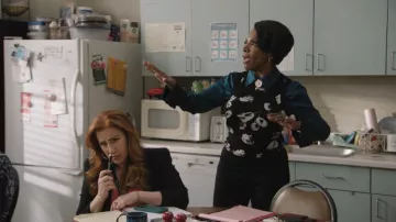 Gilet Fini Hugo Boss porté par Barbara Howard (Sheryl Lee Ralph) tel que vu dans Abbott Elementary (S05E15)
