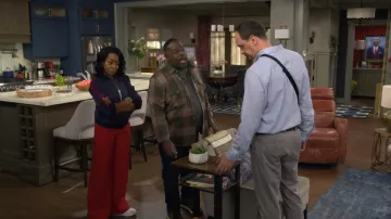 Camisa merino de cuadros Pendleton A cuadros llevada por Calvin Butler (Cedric el Artista) tal como se ve en The Neighborhood (S08E11)