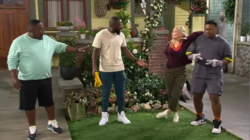 Converse Chuck Taylor All Star Low worn by Gemma Johnson (Beth Behrs) as seen in The Neighborhood (S08E12)