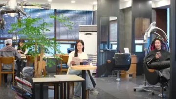 On Cloudmonster worn by Seo Mi-rae (Jisoo) as seen in Boyfriend on Demand (S01E05)