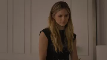 Balenciaga Short Sleeves T Shirt worn by Cora (Audrey Zahn) as seen in Imperfect Women (S01E01)