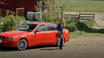 Arona Leather Doctor Bag worn by Melinda Monroe (Alexandra Breckenridge) as seen in Virgin River (S07E05)