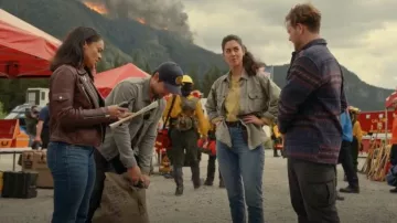 Chaqueta de cuero Allsaints Balfern para motoristas usada por Kaia Bryant (Kandyse McClure) tal como se ve en Virgin River (S07E06)