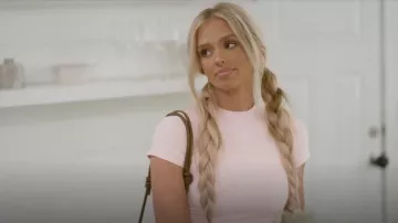 Skims Cotton Jersey T-Shirt in Cherry Blossom worn by Miranda Mcwhorter as seen in The Secret Lives of Mormon Wives (S04E01)