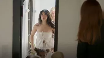 Fortunate One The Sundrift Set Beige worn by Jennifer Affleck as seen in The Secret Lives of Mormon Wives (S04E01)