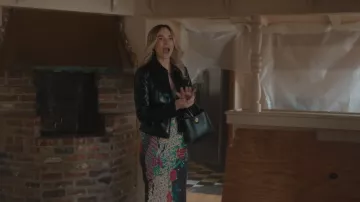 Mango Medium Bucket Bag worn by Tia (Bailey Corman) as seen in 9-1-1 (S09E14)