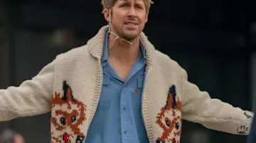 Project Hail Mary Wolf Cardigan worn by Ryland Grace (Ryan Gosling) as seen in Project Hail Mary