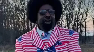 Tribunal Afroman 2026 Traje de la bandera estadounidense llevado por Afroman en el rapero Afroman testifica en un juicio de Ohio en el condado de Adams